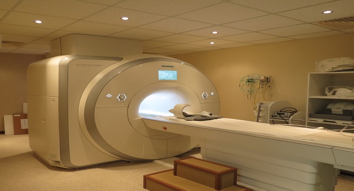 MRI